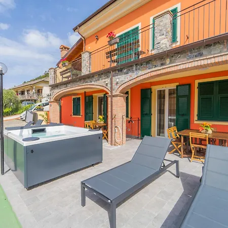 044b - Moderna 01-24d Con Vasca Idromassaggio In Giardino, Solo 15 Minuti Dal Mare E - Posto Auto Gratuito 아파트